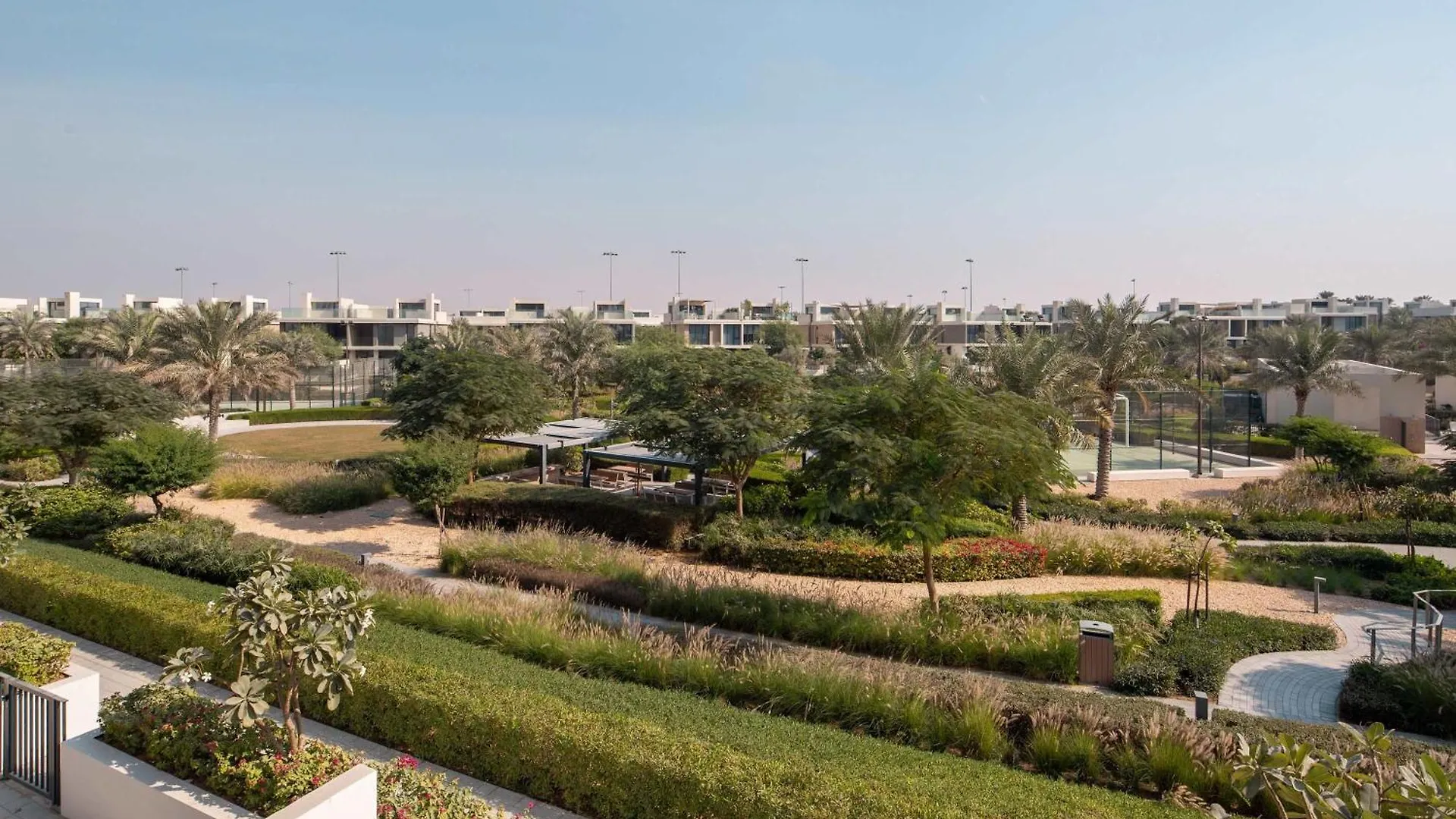 Frank Porter - Golf Vile Dubai